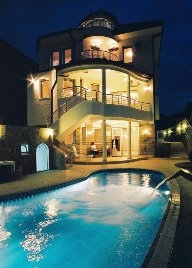 Freya Spa Apartments Nis Exterior photo