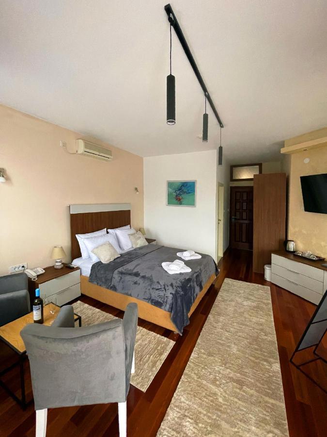 Freya Spa Apartments Nis Exterior photo